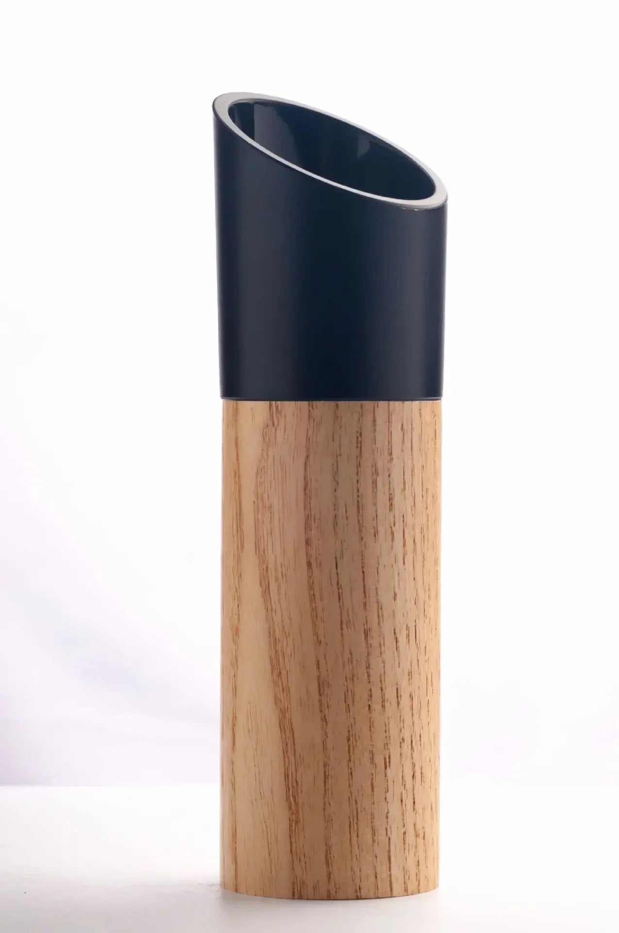 Suitable for Salt and Pepper Grinders, Equipped with High Black and White Salt and Pepper Bottle Sets with Adjustable Devices